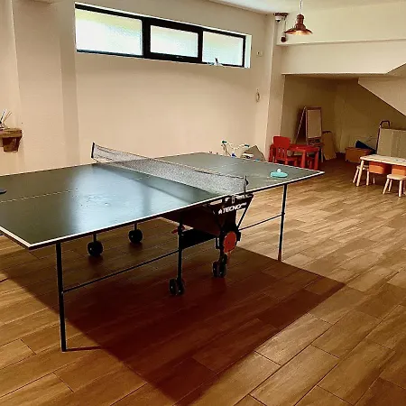 Casa Lazaroiu 3* Curtea de Argeş