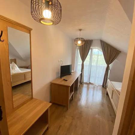 Casa Lazaroiu 3* Curtea de Argeş